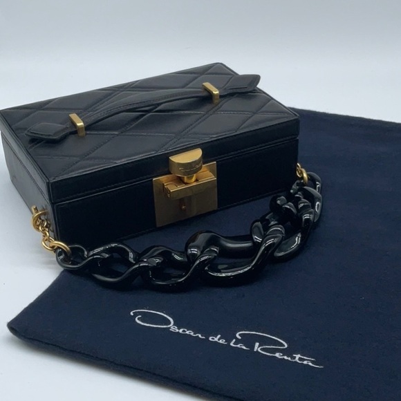 Oscar de la Renta Handbags - Oscar de la Renta Alibi Minaudiere quilted clutch bag